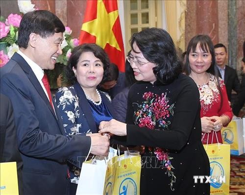 国内外赞助商为越南儿童保护工作作出积极贡献