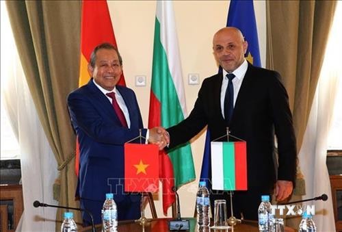 越南与保加利亚加强传统友好关系