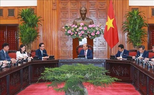 政府总理阮春福支持韩国三星集团继续扩大在越南的投资范围