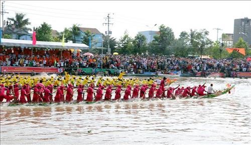 Lễ hội Oóc Om Bóc khu vực Đồng bằng sông Cửu Long năm 2019: Phát huy các giá trị văn hóa truyền thống của đồng bào Khmer