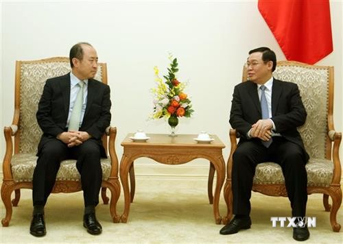 王廷惠副总理会见韩国外交部负责经济事务的副部长云康贤