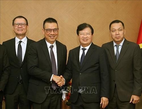 越南政府副总理郑廷勇会见泰国暹罗水泥集团总裁