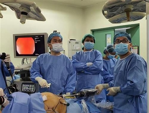 越南医生在菲律宾成功实施两例机器人手术