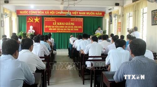 Sóc Trăng dạy tiếng Khmer cho cán bộ, công chức, viên chức