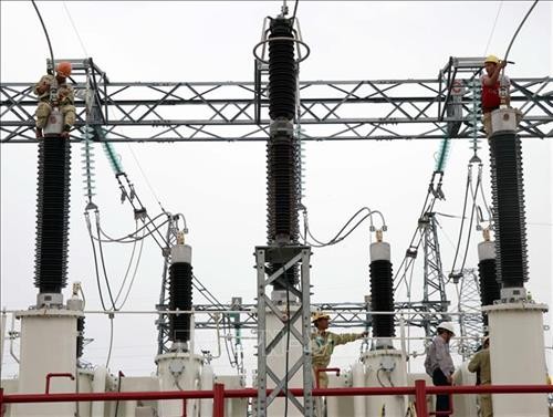 Đóng điện nâng công suất Trạm biến áp 220 kV Tháp Chàm - Ninh Thuận