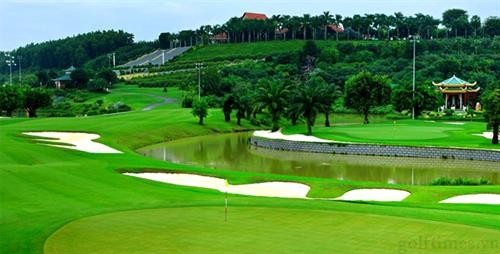 越南首次荣获 “世界最佳高尔夫球目的地奖”