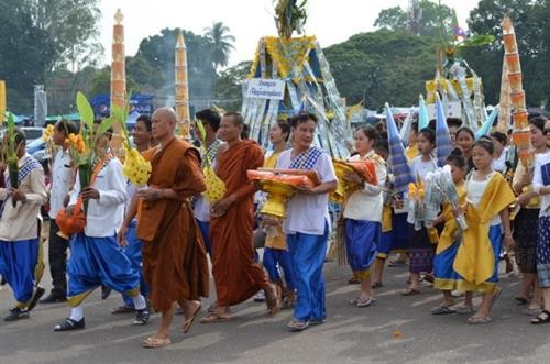 Lễ hội Thạt Luổng – nét đặc trưng văn hóa Lào