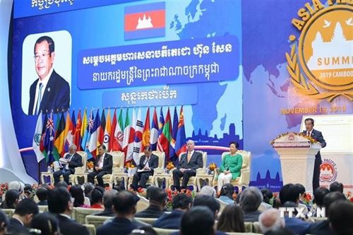 越南驻柬埔寨大使武光明出席2019年亚太首脑会晤