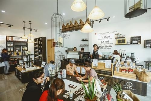 中原集团至2020年将开设3000个E-Coffee咖啡店