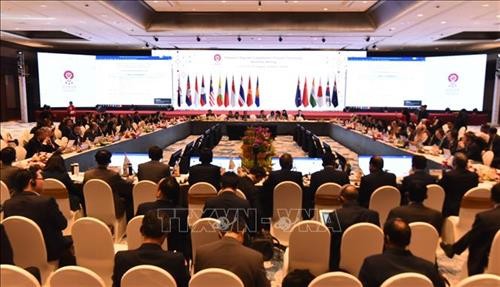 东盟第35届峰会：东盟各国结束RCEP谈判