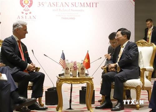 第35届东盟峰会：政府副总理兼外长范平明会见美国国家安全顾问