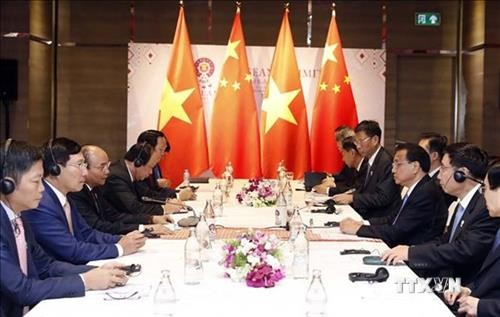 越南政府总理阮春福会见中国国务院总理李克强
