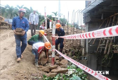 Phú Yên thiệt hại hơn 100 tỉ đồng do bão số 5