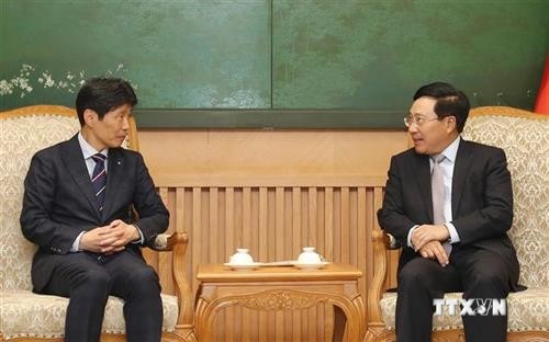 越南政府副总理兼外交部长范平明会见日本群马县知事