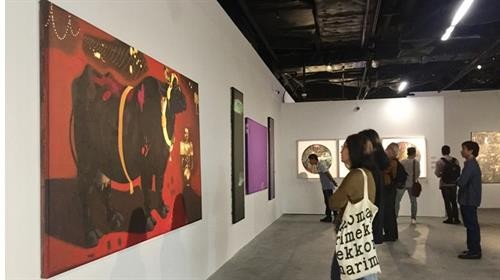 亚洲优秀画家的作品展在河内举行