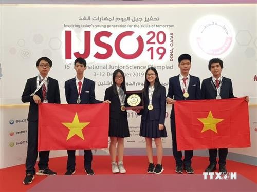 越南学生代表团在2019年IJSO竞赛中荣获3枚金牌和3枚银牌