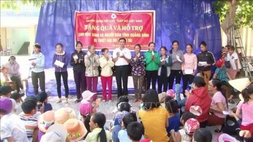 越南红十字会力争为贫困人口送上150万份慰问品