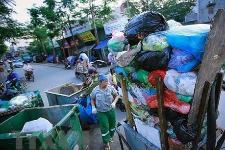确定越南塑料污染热点地区