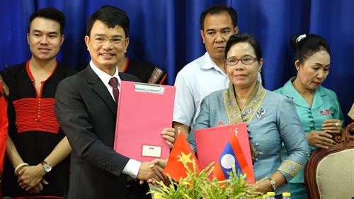得乐省与老挝阿苏破省加强文化体育交流