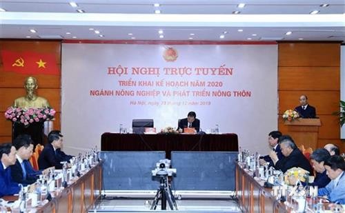 政府总理阮春福：2025年越南农业必须进入世界十大农产品出口国行列