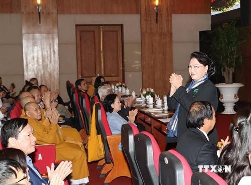 阮氏金银出席越南祖国阵线第九届中央委员会第二次会议