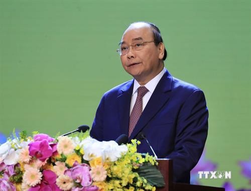 阮春福总理：为教育事业的发展尽心尽力