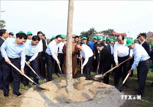 Thủ tướng Nguyễn Xuân Phúc phát động “Tết trồng cây đời đời nhớ ơn Bác Hồ” tại Đông Anh