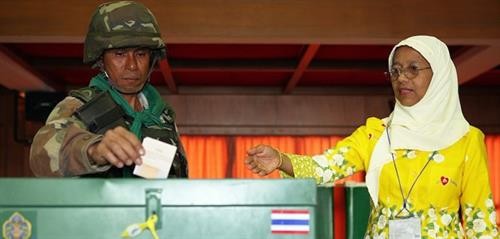 150万多名泰国选民登记提前投票