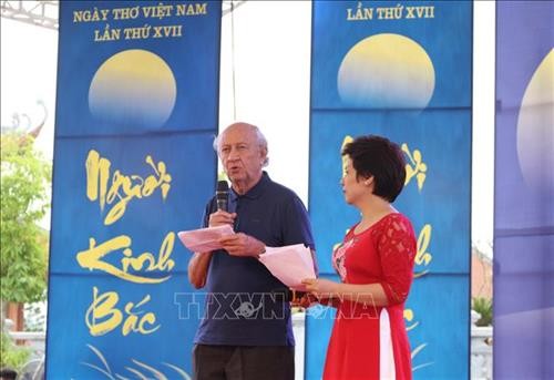 2019年第17次越南诗歌日活动吸引世界近200名诗人参加