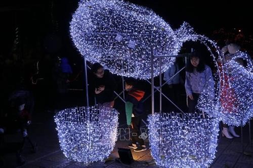 Lễ hội ánh sáng lần đầu tiên được tổ chức tại Yên Bái