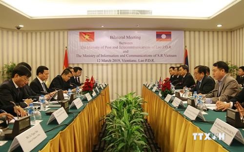老挝领导对越南信息传媒部和老挝各部门合作的有效性给予高度评价