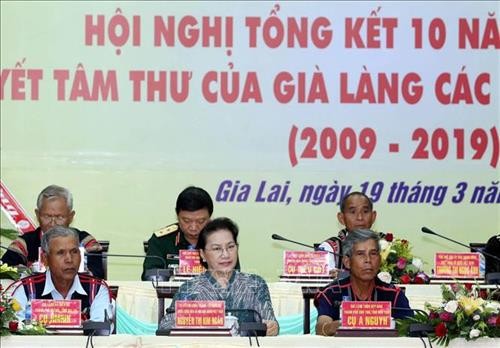 Chủ tịch Quốc hội Nguyễn Thị Kim Ngân dự Hội nghị tổng kết 10 năm thực hiện quyết tâm thư của Già làng các dân tộc Tây Nguyên