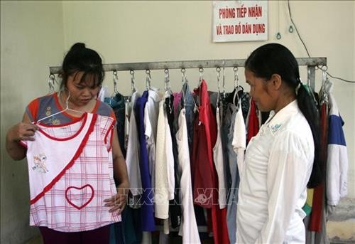 Nghĩa tình tủ quần áo miễn phí ở Vĩnh Linh