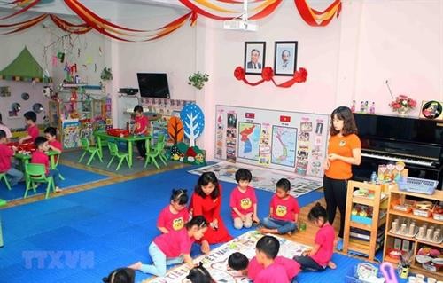 越朝友谊幼儿园有助于培育越朝两国友谊