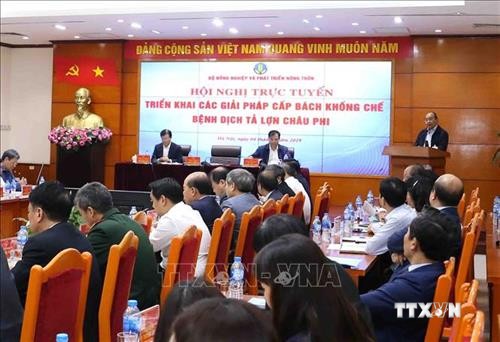 Thủ tướng Nguyễn Xuân Phúc: Chủ tịch UBND tỉnh phải chịu trách nhiệm nếu để dịch tả lợn châu Phi lây lan