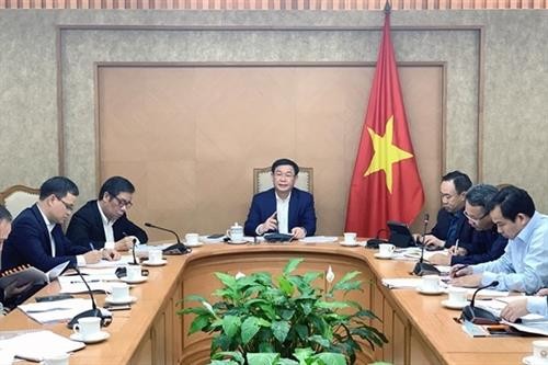 越南政府副总理王廷惠：迅速接触新的商业模式