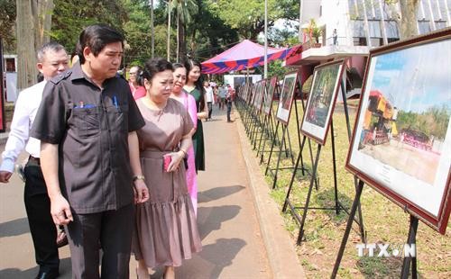 Đắk Lắk tổ chức Triển lãm ảnh “44 năm chiến thắng Buôn Ma Thuột - Những chặng đường lịch sử”