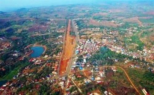 柬埔寨研究建设与越南各省接壤的新机场
