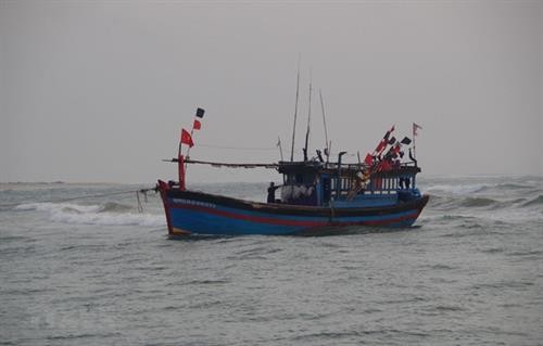 海上遇险的载有22名渔民的3艘渔船获救
