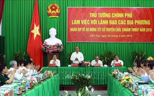 Thủ tướng Nguyễn Xuân Phúc: Tháo gỡ nút thắt về hạ tầng giao thông vùng Đồng bằng sông Cửu Long