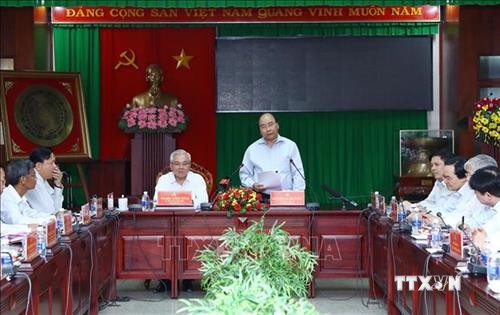 Thủ tướng Nguyễn Xuân Phúc làm việc với lãnh đạo tỉnh Sóc Trăng