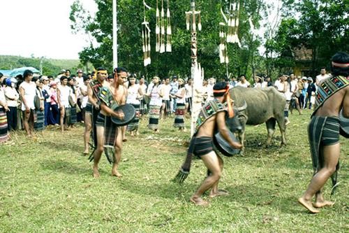 Múa dân gian trong các lễ hội truyền thống của người K'Ho