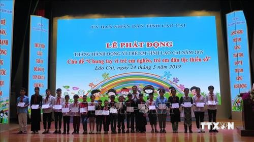 Chung tay vì trẻ em nghèo, trẻ em dân tộc thiểu số tại Lào Cai