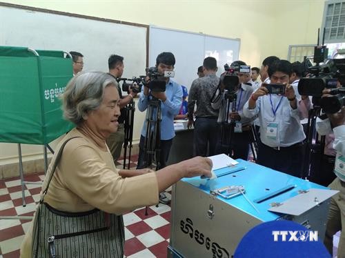 柬埔寨举行第三届首都省市县区理事会选举