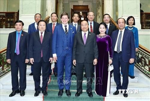 越南政府总理阮春福会见瑞典议会议长安德烈亚斯·诺伦