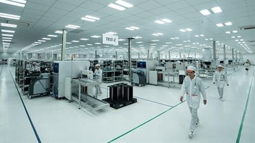 Vingroup集团年产量1.25亿台的智能手机生产厂动工兴建