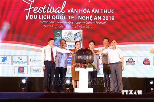Khai mạc Festival văn hóa ẩm thực du lịch quốc tế - Nghệ An 2019