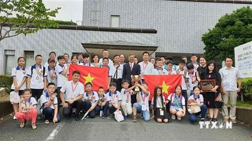 参加世界数学邀请赛的所有越南学生都获奖