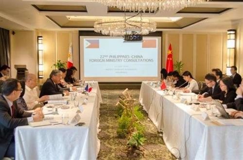 中国与菲律宾举行外交磋商
