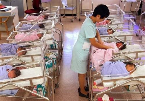 新加坡新生儿出生率创近十年来新低